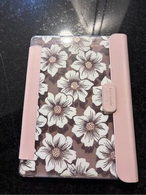 kate spade Pink and White Floral Tablet Folio - Size 10x7